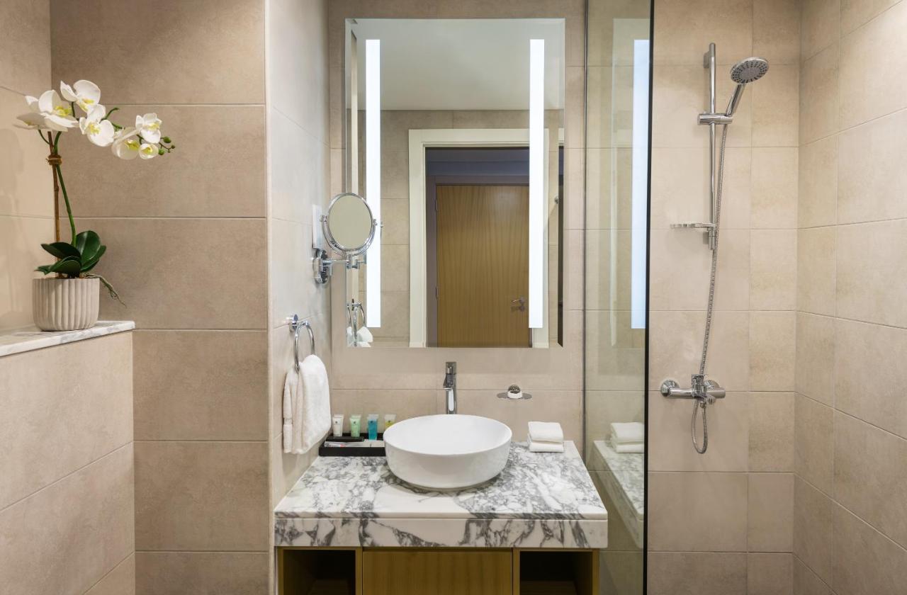 Damac Maison Aykon City Dubai Exterior foto